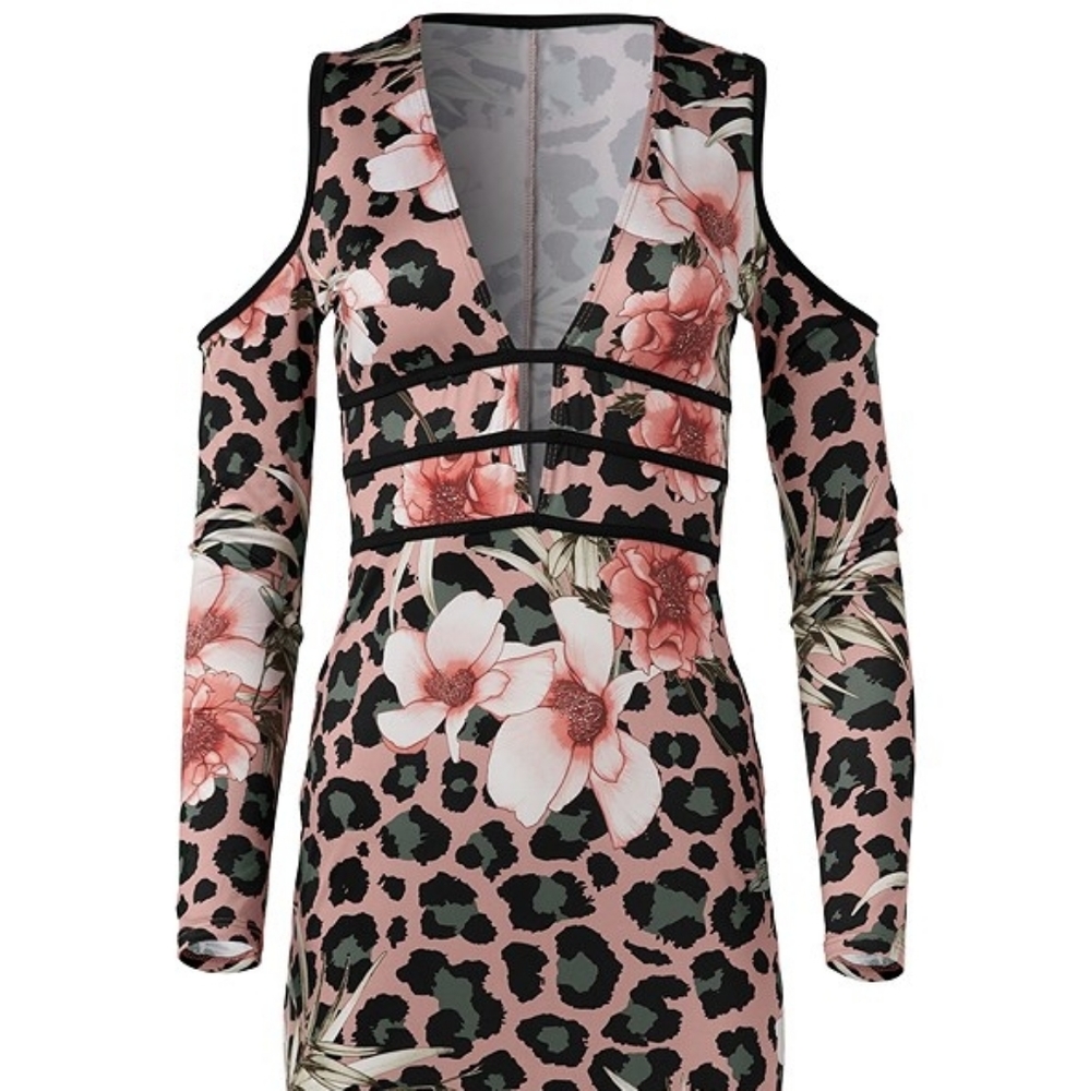 XL NWOT Venus Cold Shoulder sexy Dress